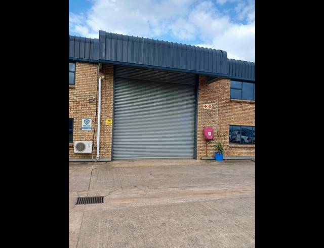 975M² MINI FACTORY TO LET IN GLEN ANIL